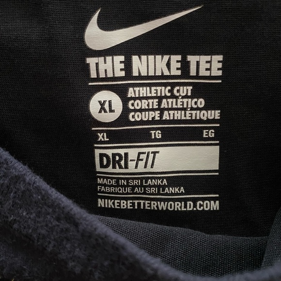 Nike Dri-Fit Mens’ Short Sleeve Tee - Picture 2 of 4